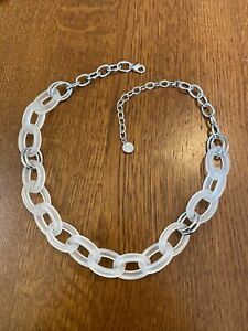 RJ Graziano Frosted Lucite Acrylic & Silver Chunky Link Necklace 22” Wo