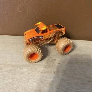 Camión Monster Jam Hot Wheels - Suelto El Toro Loco - Neumáticos Marrón Bujes Naranja - Imagen 1 de 2
