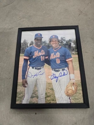 Gary Carter Doc Gooden signed  8x10 photo framed Mets. OF - Image 1 of 2