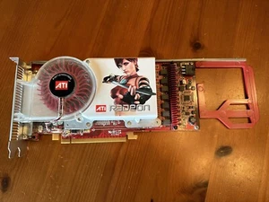 ATI Radeon X1900 XT PCIe 512mb Video Card P/N:7127024100G - Picture 1 of 4