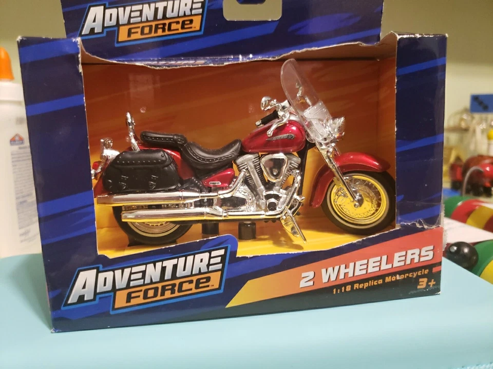 YAMAHA XV1600A ROADSTAR CRUISER BIKE 1:18 REPLICA NEW MOTORCYCLE MODEL BY MAISTO - Image 1 of 1