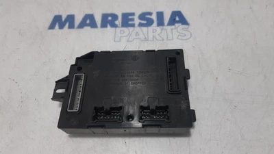 Centralina rete di bordo (BCM/BDC) RENAULT CAPTUR I H5, J5 284B19848R P16740659 - Immagine 1 di 3