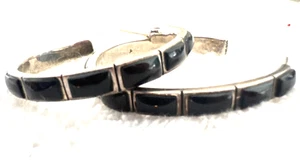Vtg NAVAJO Sterling Silver Onyx Hoop EARRINGS THESE ARE A MUST HAVE! see all now - Picture 1 of 4