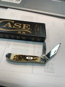 New in Box - Case XX Amber Bone Peach Seed Jig Peanut 2 Blade Pocket Knife 2022 - Picture 1 of 9
