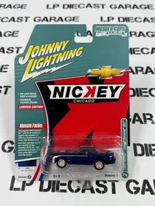 Johnny Lightning 2002 Chevrolet Camaro ZL1 blau 1:64 Diecast Muscle Cars USA - Bild 1 von 1