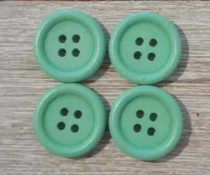wood pastel colors sewing buttons 4 holes seafoam green 3/4 inch 20mm 4pc new - Picture 1 of 2