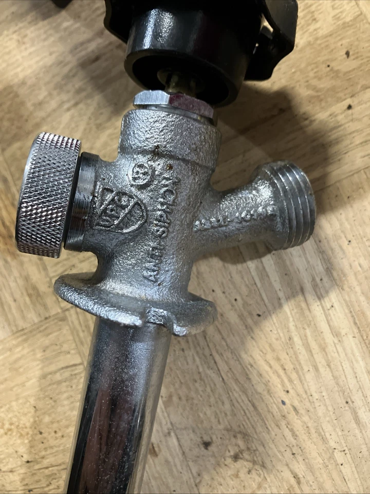 Zurn Anti Sifón Z1345-12 Alféizar Exterior Foto 1 de 2