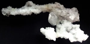 STUNNING APOPHYLLITE CRYSTALS ON CORAL CHALCEDONY FORMATION MATRIX MINERALS SPEC - Picture 1 of 7