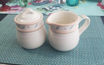 Crema y azucarero Treasure Craft TAOS Southwestern con tapa, diseño de plumas Foto 1 de 4