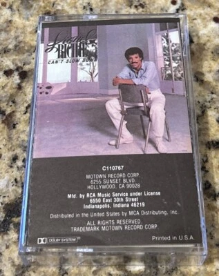 CANT SLOW DOWN CASSETTE TAPE Lionel Ritchie MOTOWN 6059 MC - Image 1 of 4