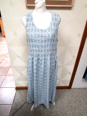 CROFT&BARROW-WHITE/MULTI-FLORAL-SMOCKED-SLEEVELESS-MAXI DRESS-SIZE-3X-NWT - Image 1 of 4