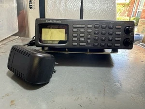 Radio Shack PRO-2067 ~500-Channel Multi-System Trunking Radio Scanner - UNtested - Zdjęcie 1 z 10