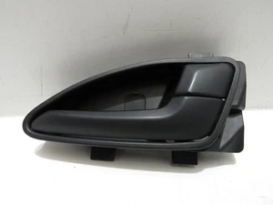 KIA PICANTO 2011-15 OFFSIDE MANIJA PUERTA INTERIOR DELANTERA DERECHA (3 PUERTAS HBK) S5483 - Imagen 1 de 9