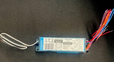 Controlador electrónico LED 120-277V 55W 0-10V atenuación Advance XI055C180V054VSJ1 Foto 1 de 3