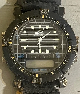 Reloj digital Quicksilver QS 100 negro raro para hombre  Foto 1 de 3