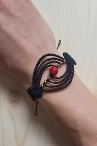 Makramee Armband, Armkette,Armreif. Mehrere Farben und Größen erhältlich - Bild 1 von 8
