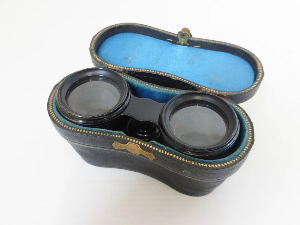 LEMAIRE PARIS : ANCIENNE PAIRE DE JUMELLES D'OPERA THEATRE VINTAGE - Photo 1/1