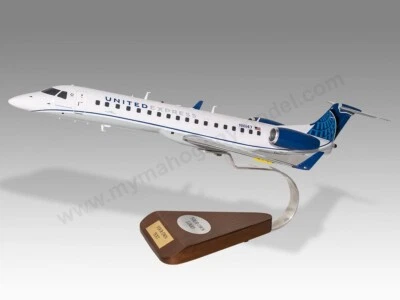 Avión de madera de escritorio Embraer ERJ-145XR United Airlines nuevo modelo gran escala 1/72 Foto 1 de 4