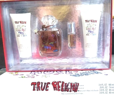 Love Hope Denim True Religion 4PCs set, 3.4oz Spray + .25oz Spray + lotion + gel Foto 1 de 4