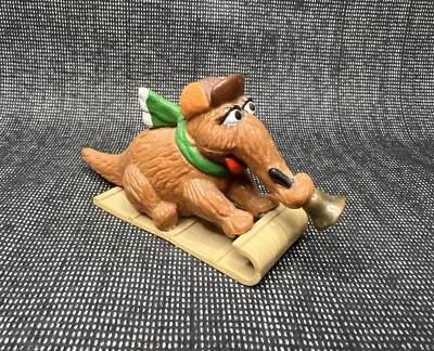 Figura de PVC de colección Sesame Street SNUFFY Snuffleupagus en trineo Applause Muppets Foto 1 de 4