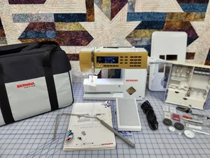 Bernina B 530 GOLD Sewing Machine, Accessories included,Professionally Serviced! - Picture 1 of 17