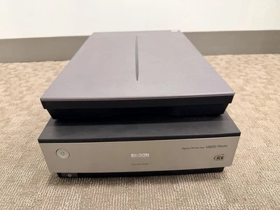 Escáner de película LED fotográfica Epson Perfection V800 Foto 1 de 4