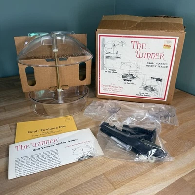 NOS 1980 Droll Yankees Winner Window Feeder Mounts Glass, Sill, Window Frame W-1 - Image 1 of 4
