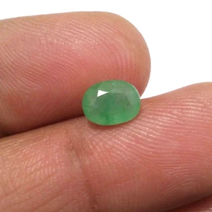 1.50Ct Gorgeous Green Zambian Emerald Faceted Oval Gemstone for Jewelry Ring - Picture 1 of 10