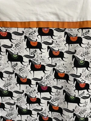 Funda Almohada CABALLO Negro Blanco Algodón Hecho a Mano ROPA DE CAMA ECUESTRE Foto 1 de 2