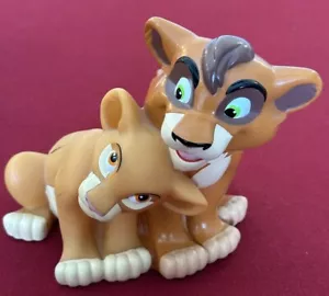 Vintage Disney Applause Rara Banca Monete Re Leone 2 Kovu & Kiara - Foto 1 di 6