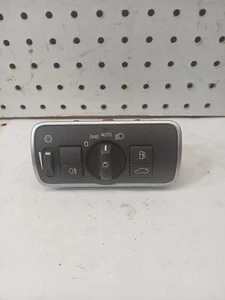 OEM 2007-2018 VOLVO S60 S80 V60 XC70 HEADLIGHT FOGLIGHT CONTROL SWITCH 30739448 - Picture 1 of 6