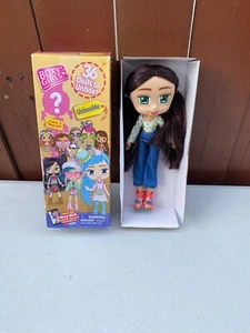 Boxy Girl Doll With Box - New - Picture 1 of 7