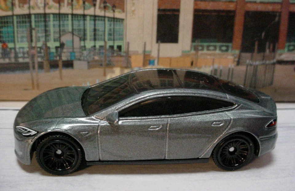 2025 MBX⚡ELECTRIC DRIVERS Exclusive TESLA MODEL S ☀metallic gray ☀Matchbox LOOSE - Image 1 of 4