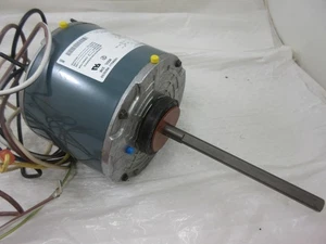 MOTOR CONDENSADOR 1/3 HP D748 FASCO 7126-0289 1075 RPM 208/230V - Imagen 1 de 5