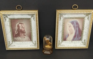 Jesus And Virgin Mary Vintage Wall Plaque Hangings And Praying Hands Religious - Picture 1 of 7