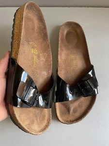 Damen Birkenstock Madrid Schwarz Lack Pantoletten Sandalen UK 7 EUR 40 - Bild 1 von 16