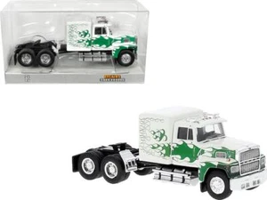1978 Ford LTL 9000 Truck Tractor White with Green Flames 1/87 (HO) Scale Model - Picture 1 of 2
