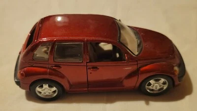 2000 Chrysler PT Cruiser  1:34 Die Cast Red Saico  Toy - Image 1 of 4