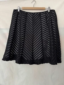 Worthington Womens Sz 18 Black Chevron Overlay Skirt White Liner 35in Wst 20in L - Picture 1 of 10