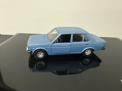 MARTOYS Bburago 1/24 FIAT 131 Azzurro - Immagine 1 di 4