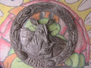 Michael Ricker Pewter Plate 1982 Mother's Day 1621/5250 Mother & Fawn - Picture 1 of 9