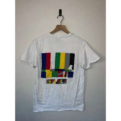 Camisa Staple Pigeon Blanca Multicolor Gráfico Camiseta Años 2000 M Mediana Foto 1 de 4