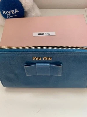 cartera larga miumiu directa de JAPÓN - Imagen 1 de 4