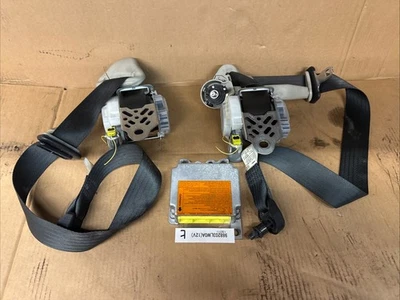 08-15 INFINITI G37 Q60 CUPÊ CINTOS DE SEGURANÇA DIANTEIROS CINTOS DE SEGURANÇA PRETOS ESQUERDA E DIREITA - Imagem 1 de 4