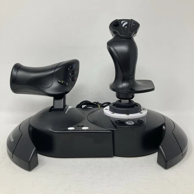 Acelerador Thrustmaster T.Flight Hotas One Flight Stick para Xbox y PC Foto 1 de 4