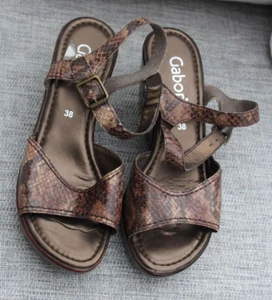 Gabor size 5 Brown snake skin look Leather low platform Sandals Hardly worn - Picture 1 of 5