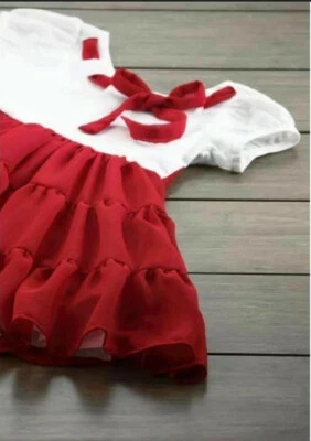 Vestido Guirnalda Rojo Lobo Bien Vestido Niñas WDW Talla 8 Nuevo Con Etiquetas Foto 1 de 3