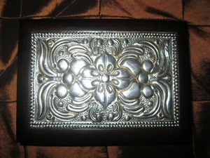 950 Sterling Silver Repousse Dark Brown Wood Jewelry Trinket Fitted Lid Box Peru - Picture 1 of 12