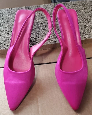 Sapatos femininos salto alto rosa quente tamanho 9 - Imagem 1 de 3