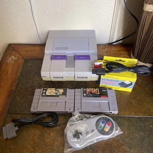 Super Nintendo SNES Konsole Kabel Controller Konvolut Lot Super Mario All Stars - Bild 1 von 10